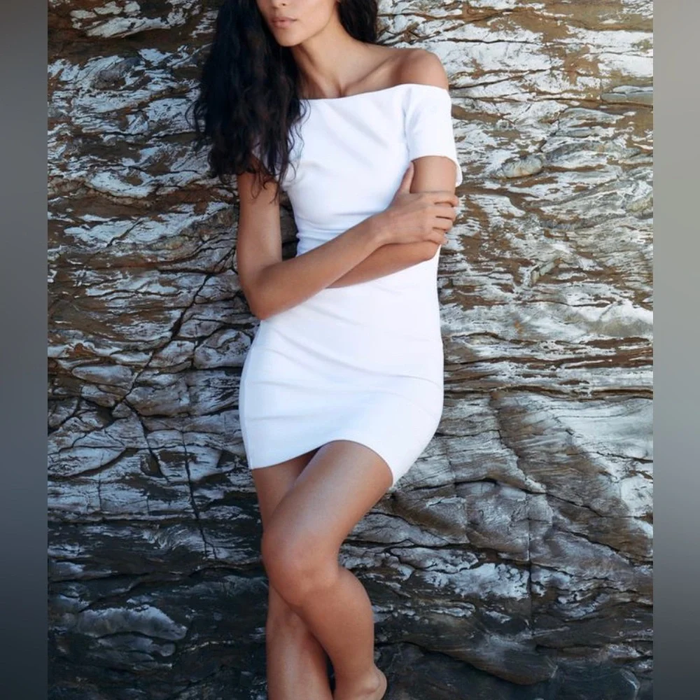 Zara white short dress with open back - Picture 2 of 8